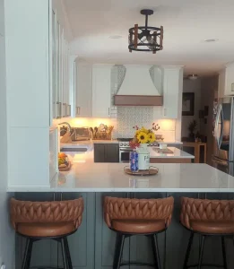 the mix of cabinetry, the countertops, or the subtle design details, here’s a breakdown of everything that went into this stunning kitchen makeover. Let’s walk through some of the highlights and answer your questions along the way.